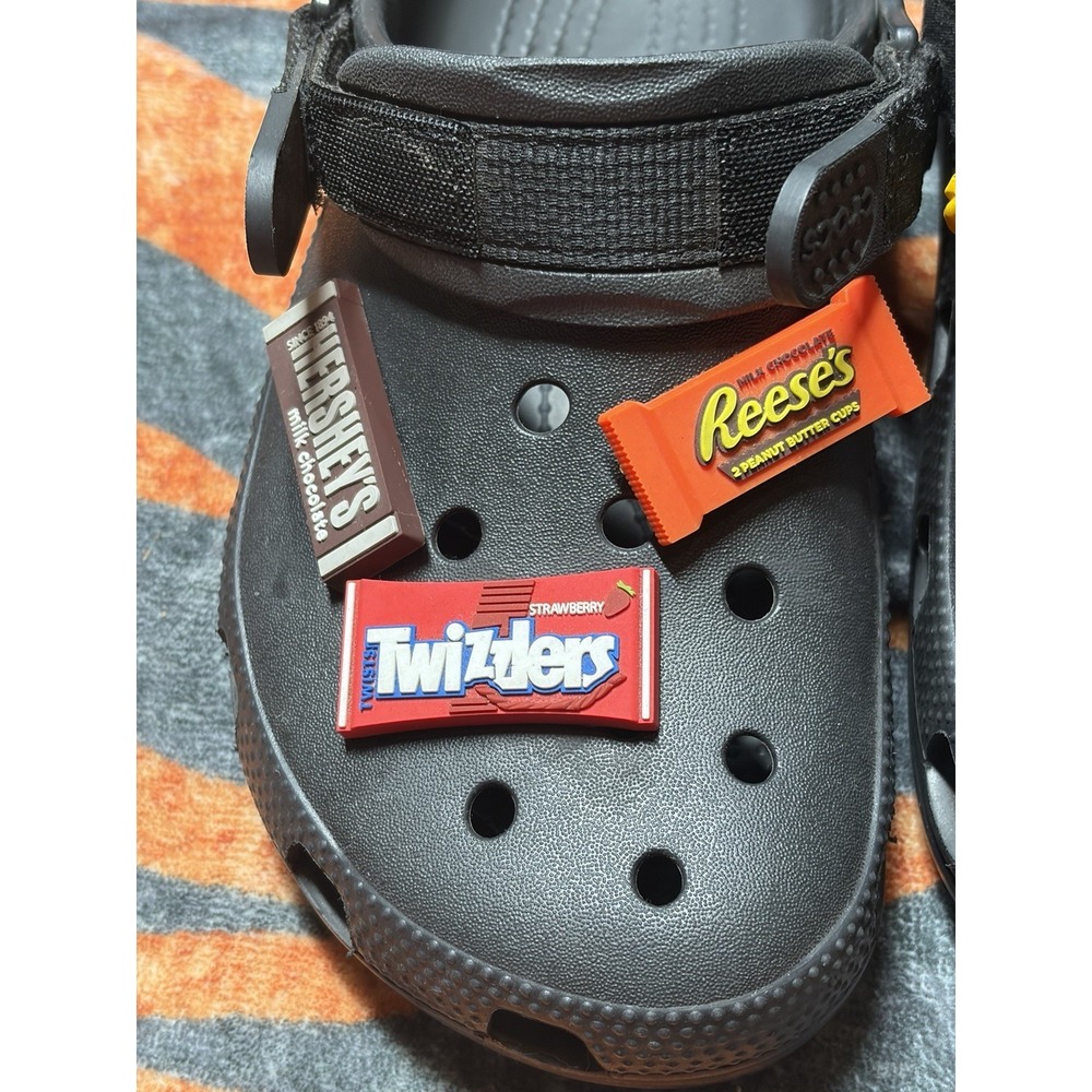 Crocs Classic Adjustable SR Clog Black Size W8 With (6) Charms - Picture 6 of 9